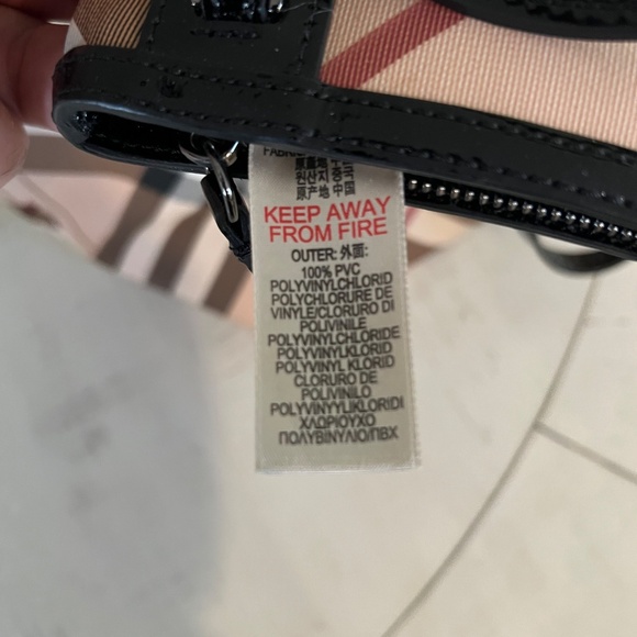 Burberry Tote + Matching Pouch Set β Classic Check & Patent Trim - Picture 5 of 10